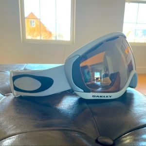 Oakley Canopy Goggles